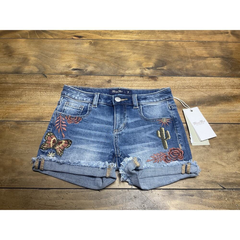 Miss Me Girls Blue Denim Cut-Off Shorts Floral Embroidered Size 7 NWT